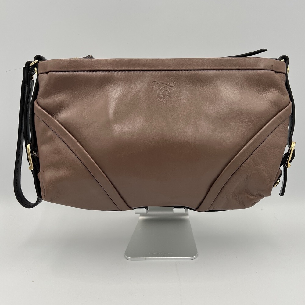 TRE Vero Leather Clutch Handbag - Soft Cool Brown‎